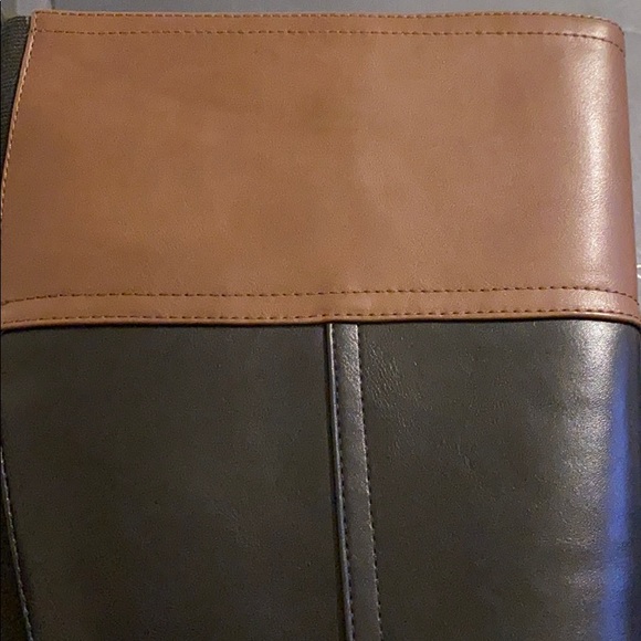 BNWT Tommy Hilfiger faux leather boots black&brown - Picture 4 of 9